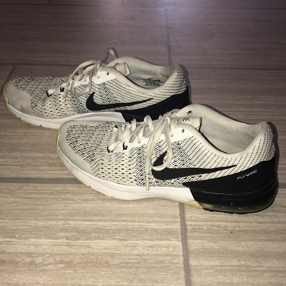 Nike Mens Tennis Shoes